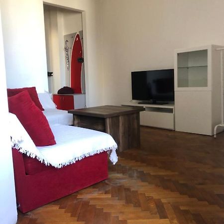 Lovely 1 Bedroom Apartment Close To Old Town Бухарест Экстерьер фото
