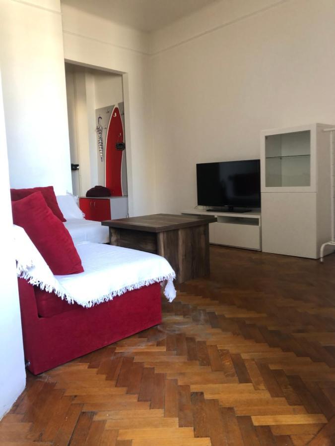 Lovely 1 Bedroom Apartment Close To Old Town Бухарест Экстерьер фото